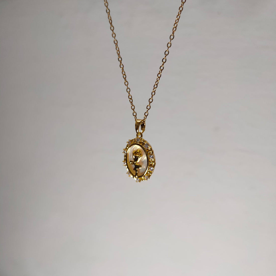 Statement Rose necklace