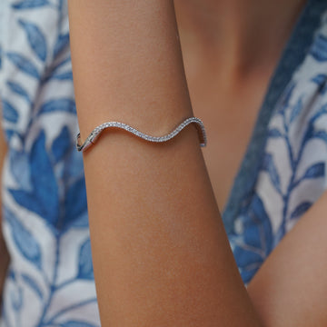 Women Brass American Diamond Bracelet